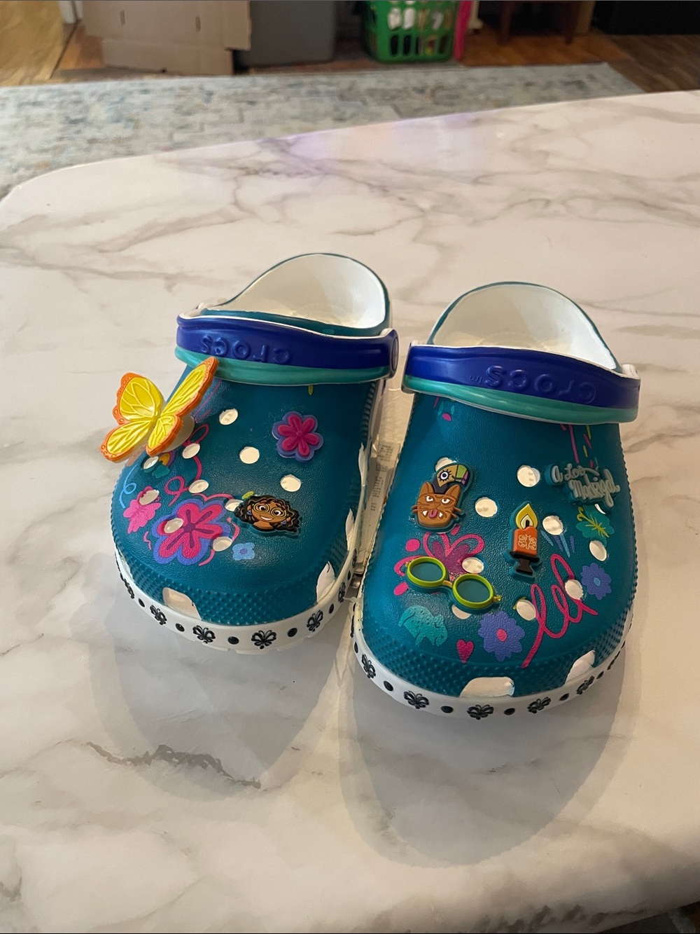 Crocs - Picture 3 of 6